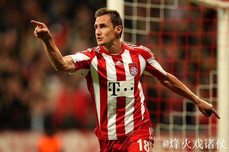 拜仁官方宣布克洛泽出任球队助教 双方签约一年 拜仁官方宣布克洛泽出任球队助教 双方签约一年